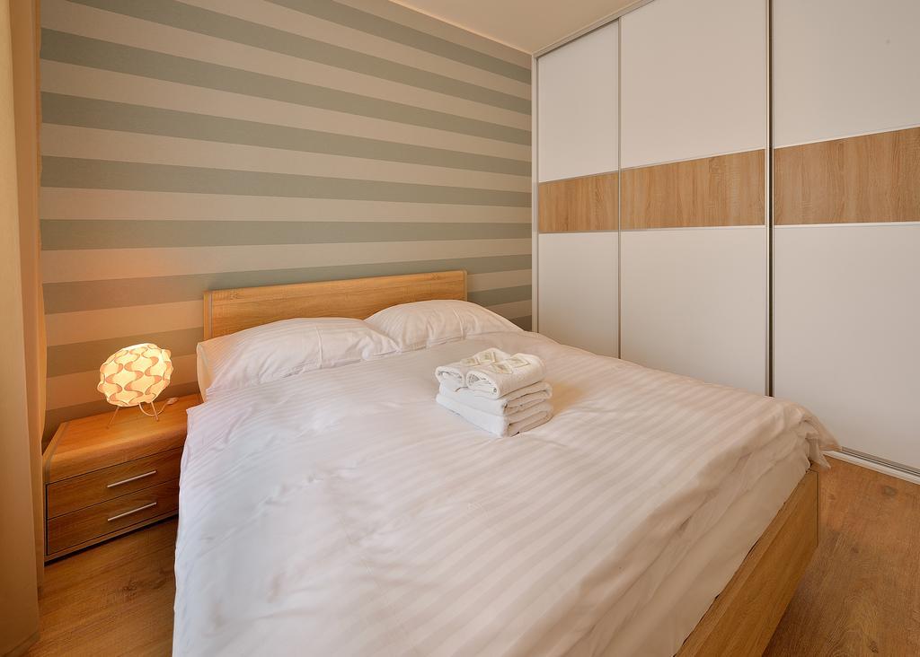 ברטיסלאבה Charming & Cozy Ambiente Apartments מראה חיצוני תמונה