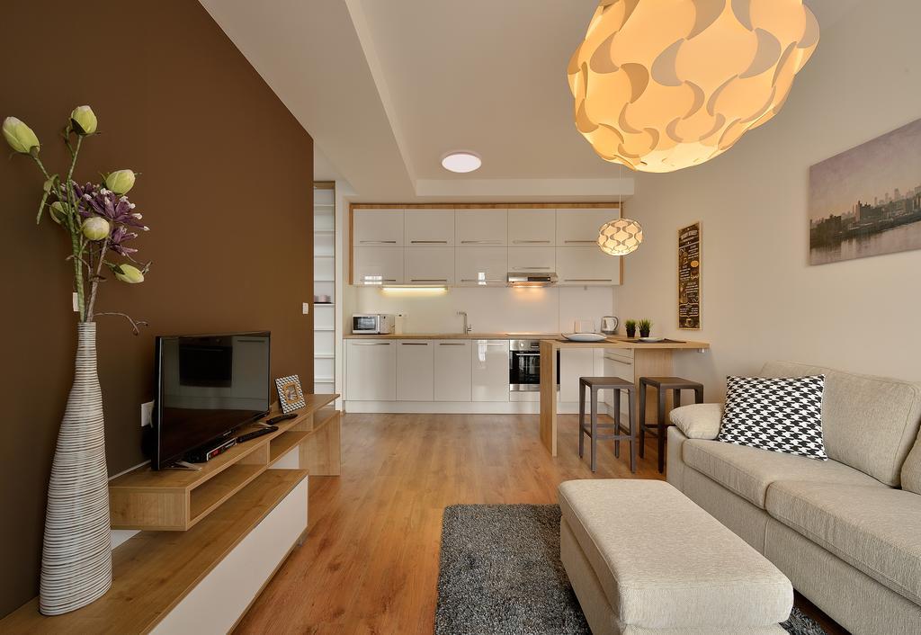 ברטיסלאבה Charming & Cozy Ambiente Apartments מראה חיצוני תמונה