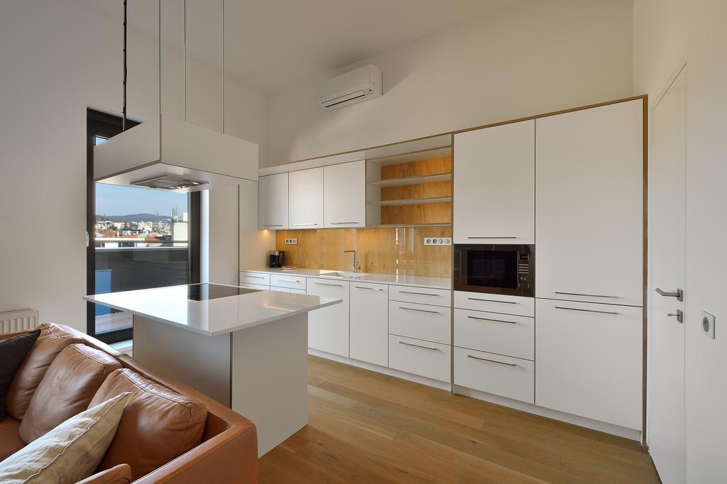 ברטיסלאבה Charming & Cozy Ambiente Apartments מראה חיצוני תמונה