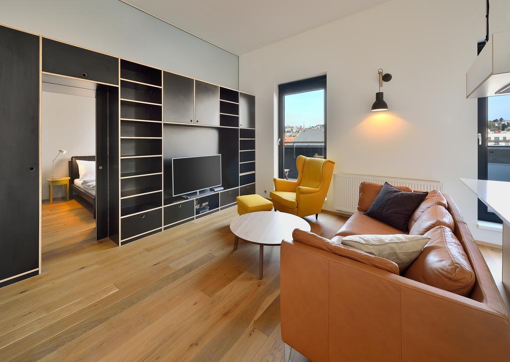 ברטיסלאבה Charming & Cozy Ambiente Apartments מראה חיצוני תמונה