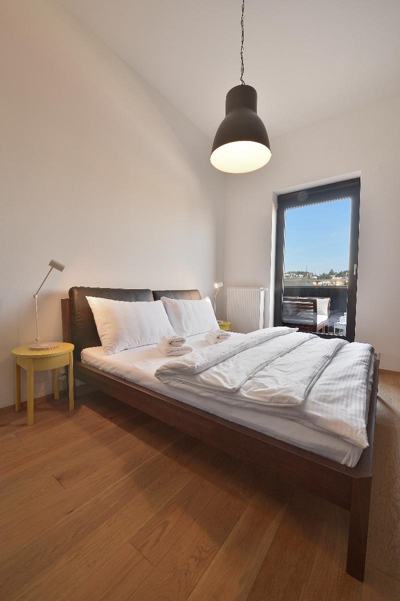 ברטיסלאבה Charming & Cozy Ambiente Apartments מראה חיצוני תמונה